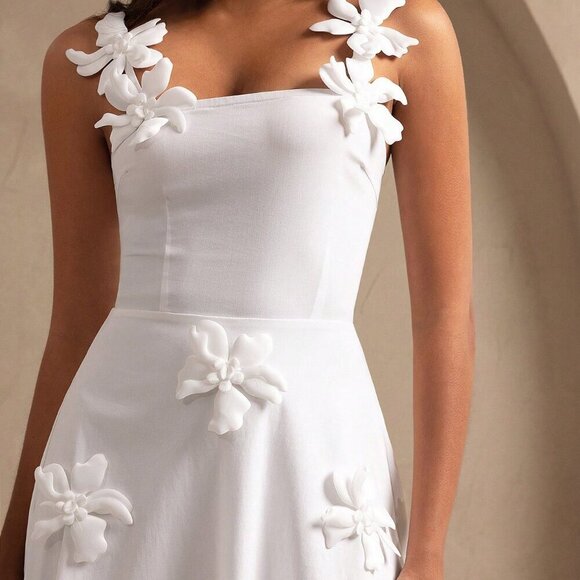 White Elegant Women's 3d Flower Sleeveless Sling Maxi Dress - Picture 5 of 8